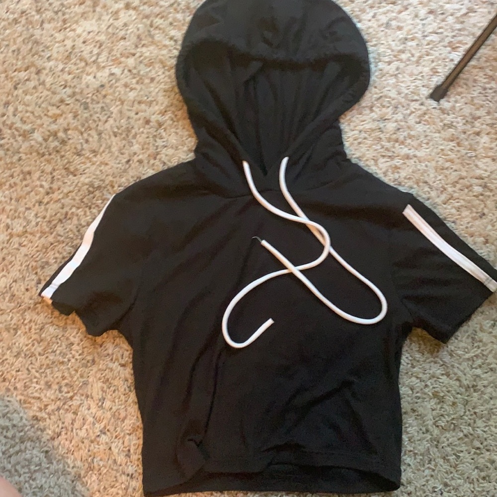 Fashion nova crop top